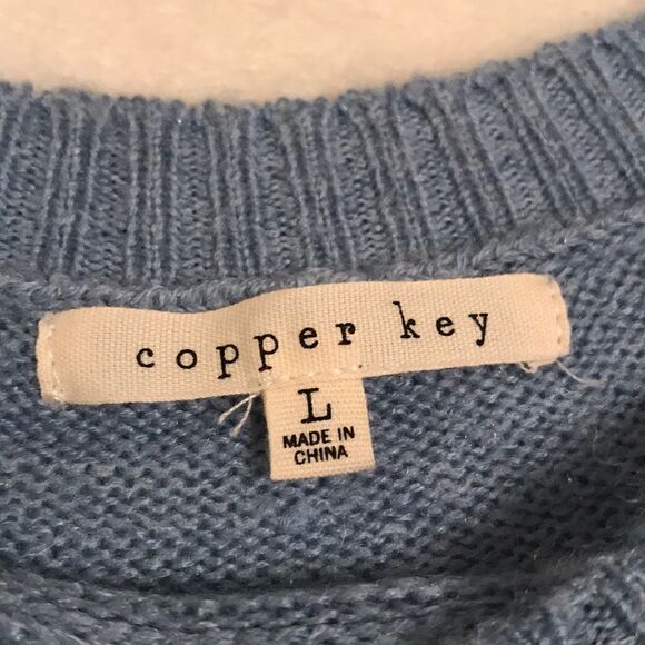 NWT Copper Key Soft Blue Snowflake Sweater - Sz L - Picture 5 of 7